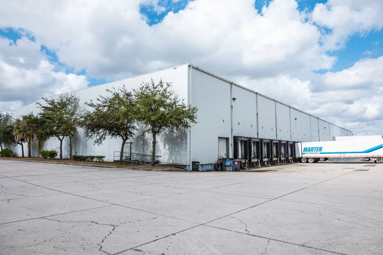 Cold Storage and Freezer Building Roofing in Rialto, CA Cold Storage and Freezer Building Roofing in Rialto, CA